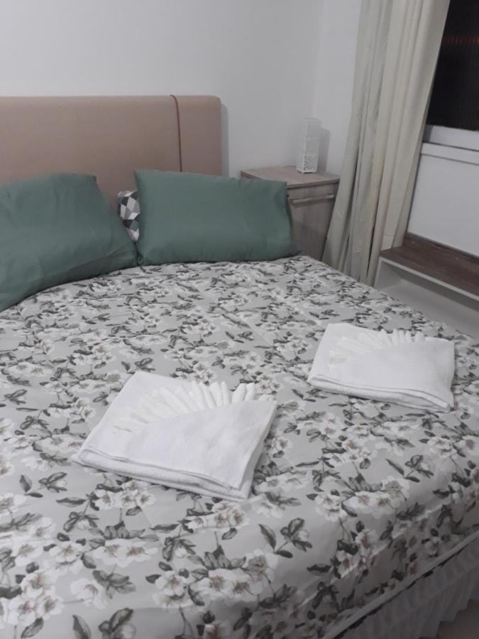 Apartamentos Por Diaria Av Domingos De Almeida Pelotas Eksteriør bilde